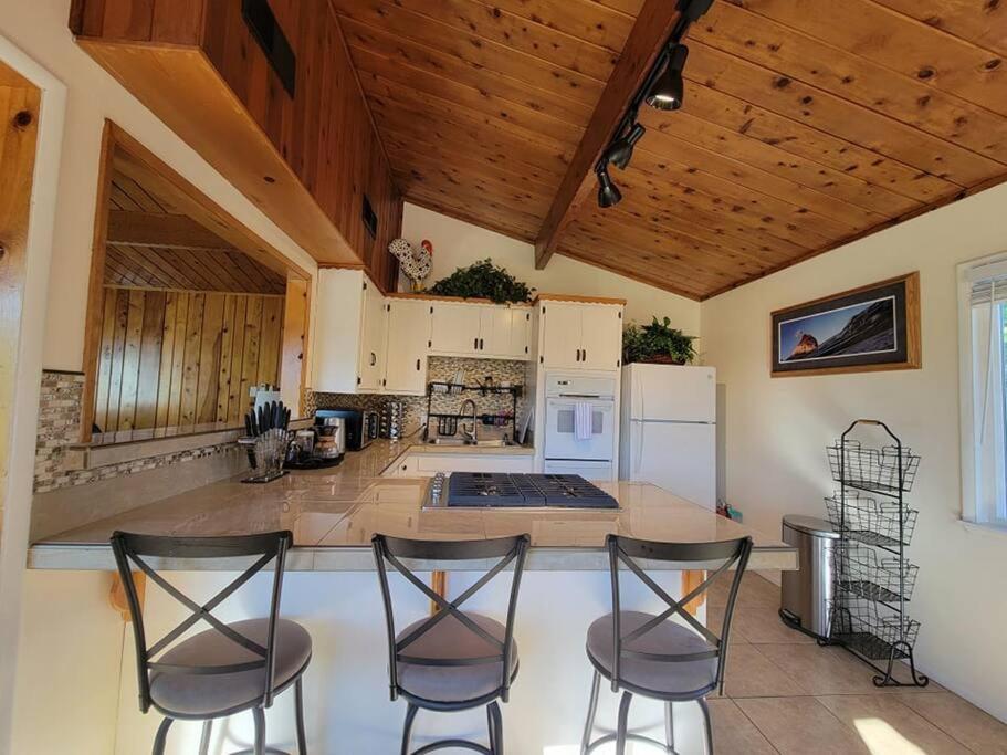 Rustic Yosemite Cottage-king Suite-mountain Views